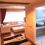 ビジネス パーク ホテル 4*
