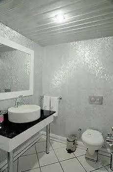 بيزينيس بارك فندق 4*