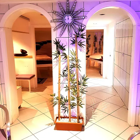 Hotel Business Park
